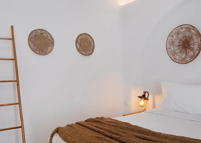 Mykonian Style W Shared Pool & Nighttime Security Guard Apartman