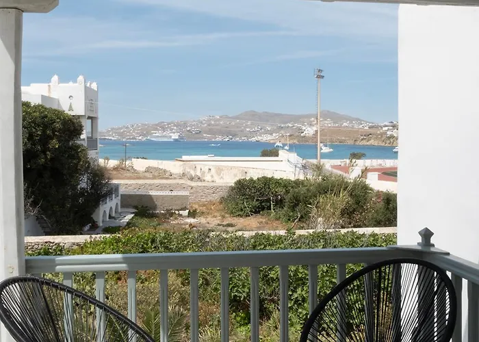 Mykonian Style W Shared Pool & Nighttime Security Guard Apartman *