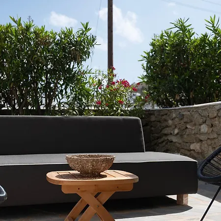 Mykonian Style W Shared Pool & Nighttime Security Guard * Ornos (Mykonos)