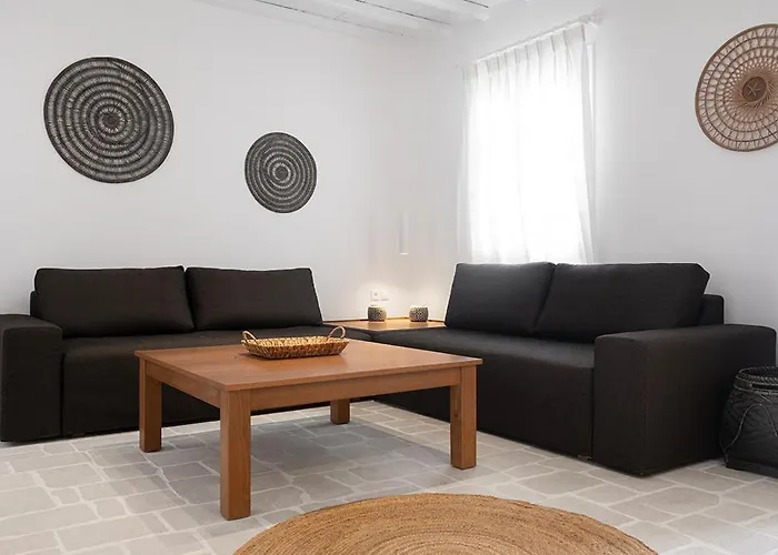 Mykonian Style W Shared Pool & Nighttime Security Guard * オルノス