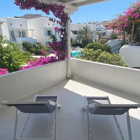 Apartman Mykonian Style W Shared Pool & Nighttime Security Guard *
