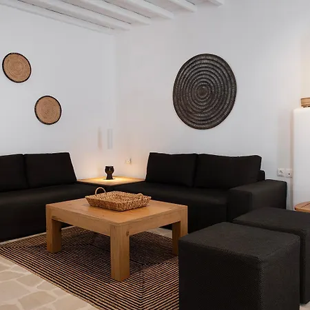 Mykonian Style W Shared Pool & Nighttime Security Guard Apartament
