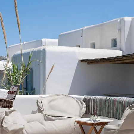 Apartment Mykonian Style W Shared Pool & Nighttime Security Guard *
