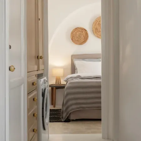 Mykonian Style W Shared Pool & Nighttime Security Guard Apartament