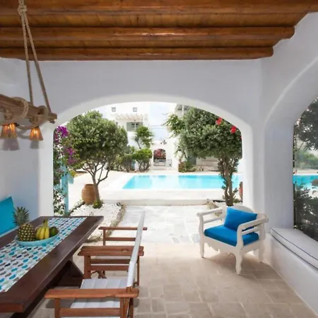 Apartament Mykonian Style W Shared Pool & Nighttime Security Guard *