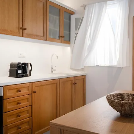 Apartment Mykonian Style W Shared Pool & Nighttime Security Guard Ornos (Mykonos)