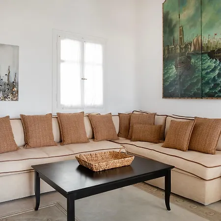 Mykonian Style W Shared Pool & Nighttime Security Guard Apartment Ornos (Mykonos)