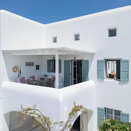 Mykonian Style W Shared Pool & Nighttime Security Guard Ornos (Mykonos)